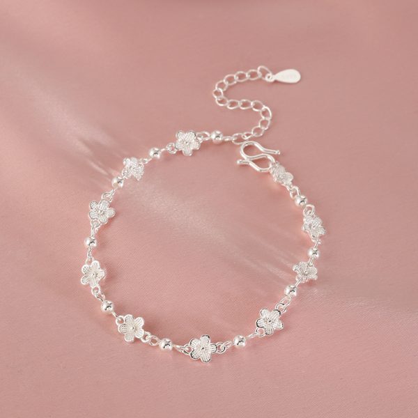 Dignified Flowers Bracelet Female All-match And Sweet Design