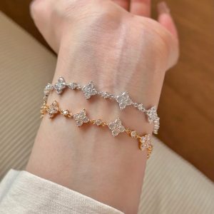 Clover Pull Bracelet Fashion All-match High Carbon Diamond Bracelet