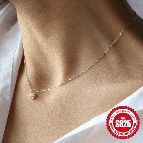 New S925 Sterling Silver Seven Diamond Flower Necklace For Women