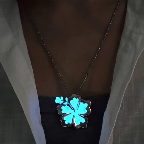 Summer Luminous Flower Necklace Metal Silver Petals Light-emitting Pendant Female