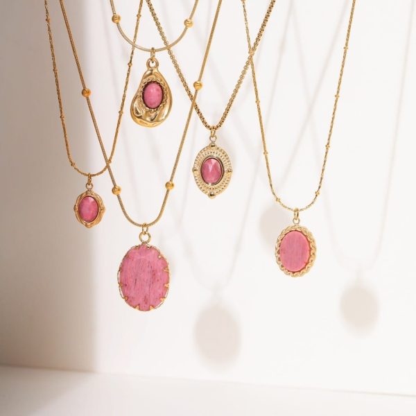 e4a32db1-05d8-4bd7-9f5c-ba55fc89d1f9_trans.jpeg Rhodochrosite 18K Gold Titanium Steel Necklace Women's Fashion All-match High Sense