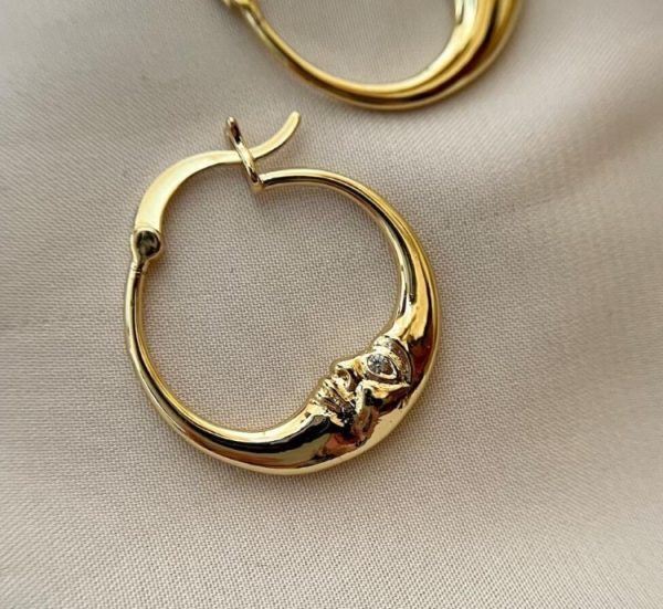 Circle Face Moon Metal Alloy Earrings