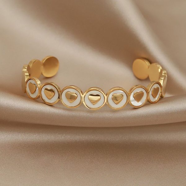 Adjustable Opening Bracelet Love Heart White Shell