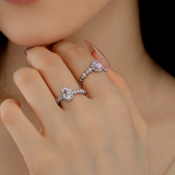 Oval Big Diamond Design French Elegant Elegant Round Ring