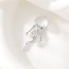 Temperament Entry Lux Jellyfish Pendant Necklace
