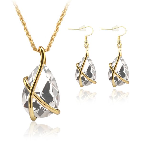 Jewelry Set Pendant Necklace Earring Nostalgia