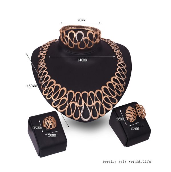 Fashion Creativity Alloy Diamond Necklace Jewelry Set