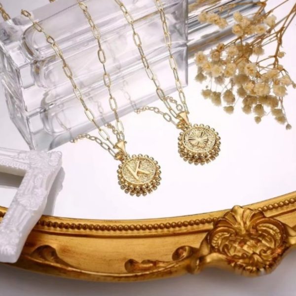 f2f53dd3-e3b5-4b4f-9ac6-cd9a70638a88.jpg Letter Accessories Double-layer Round Zinc Alloy Necklace