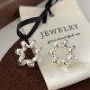 Fashion Jewelry Trendy Circle Twists Stud Earring For Women Simple Temperament Hyperbole Gold Color Ear Daily Wear Jewelry Party Gifts
