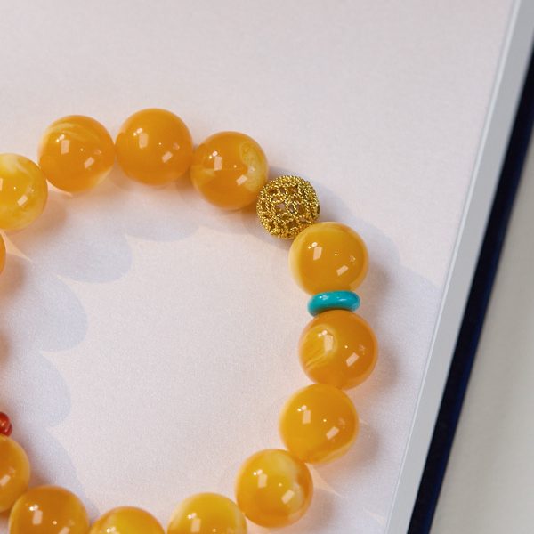 Yellow Chicken Grease Beeswax Gourd Fu Lu Bracelet