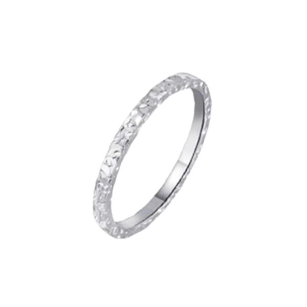 Women's Three-sided Crushed Ice Closed Ring