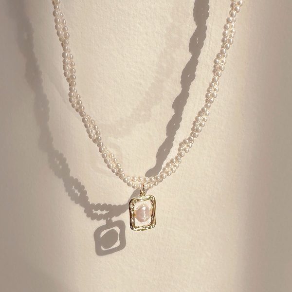 Niche Double Layer Twin Small Rice-shaped Beads Clavicle Temperament Entry Lux Fashion Necklace
