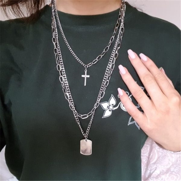 Multi Layered Minimalist Sweater Chain For Students