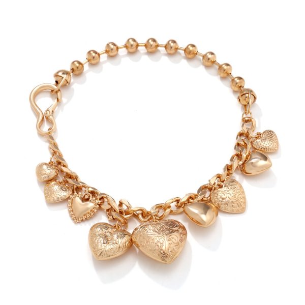 fcc0f4c2-b2b5-48ec-9c70-00e7fcae6ff9.jpg Luxury Style Carved Heart Pendant Necklace
