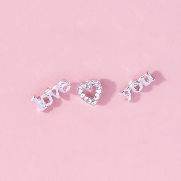 LOVE YOU Heart-shaped Diamond Small Ear Studs 3-piece Set
