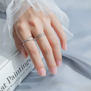 Silver Plated Female Simple And Elegant Geometric Cross Ring